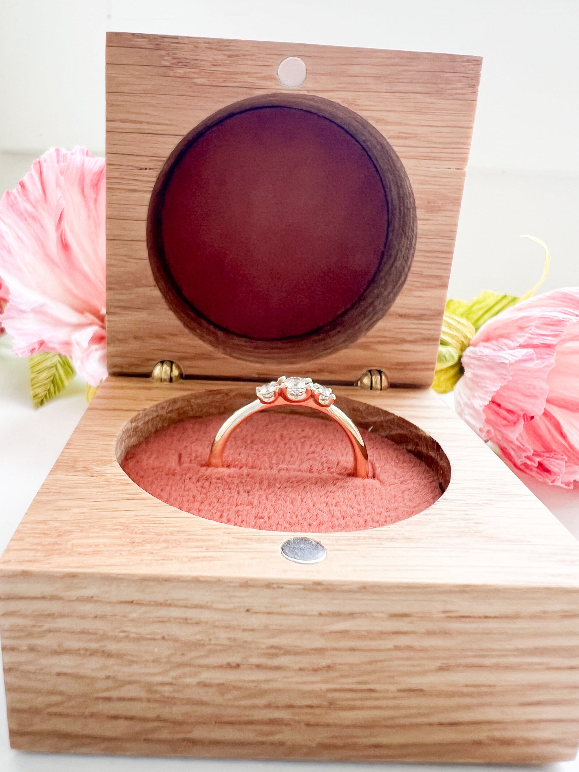 Tre-stens diamantring