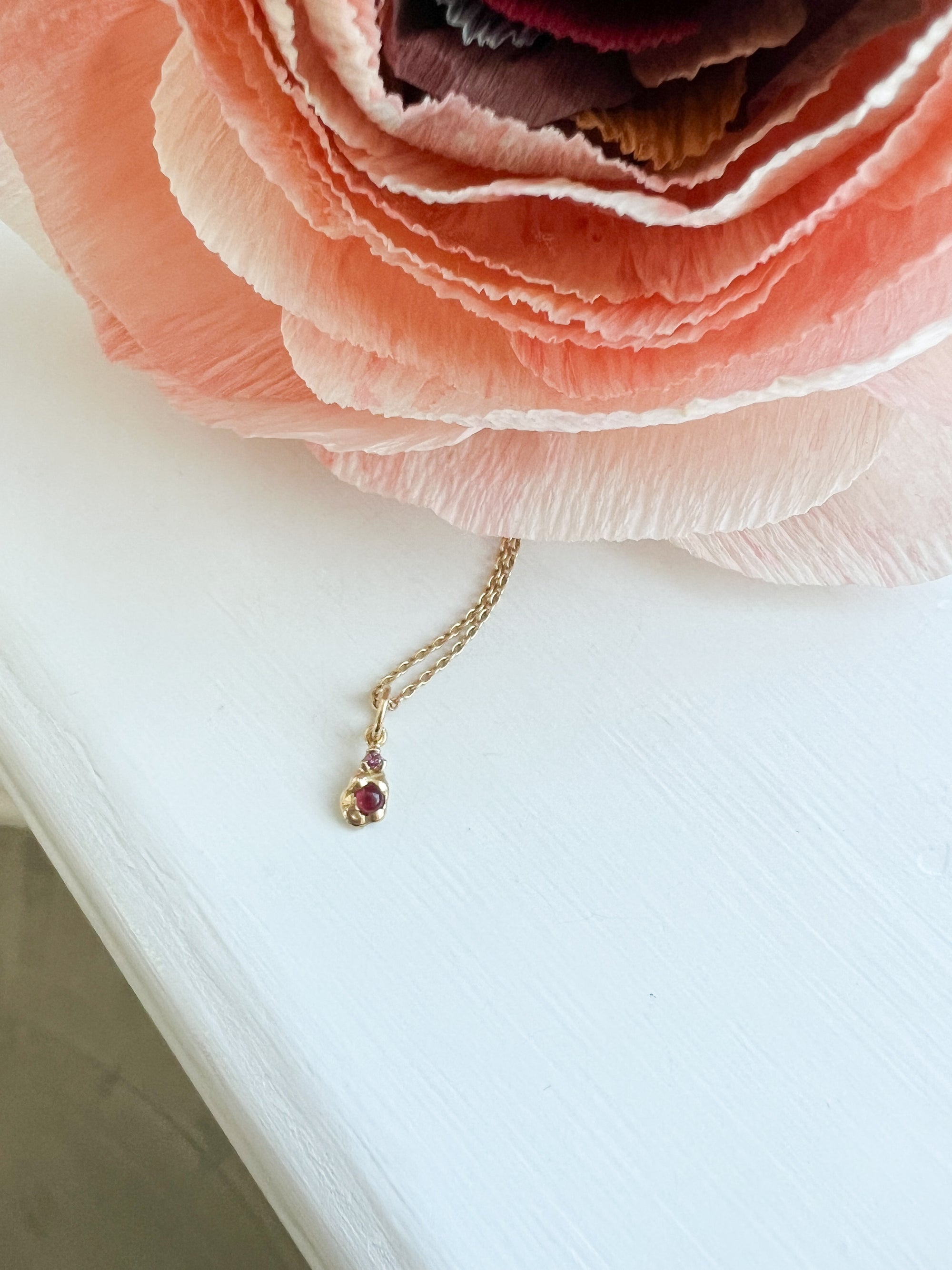 Candle, rubin & safir