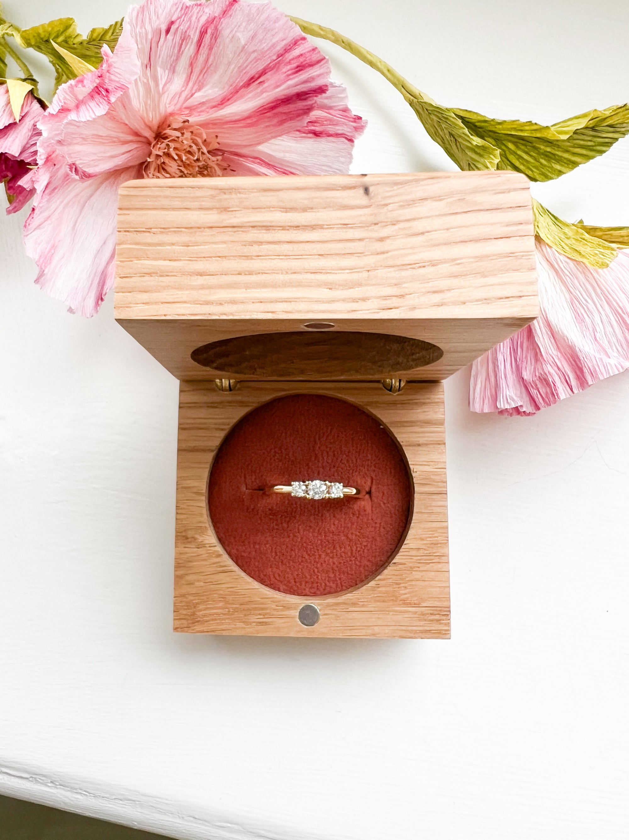 Tre-stens diamantring