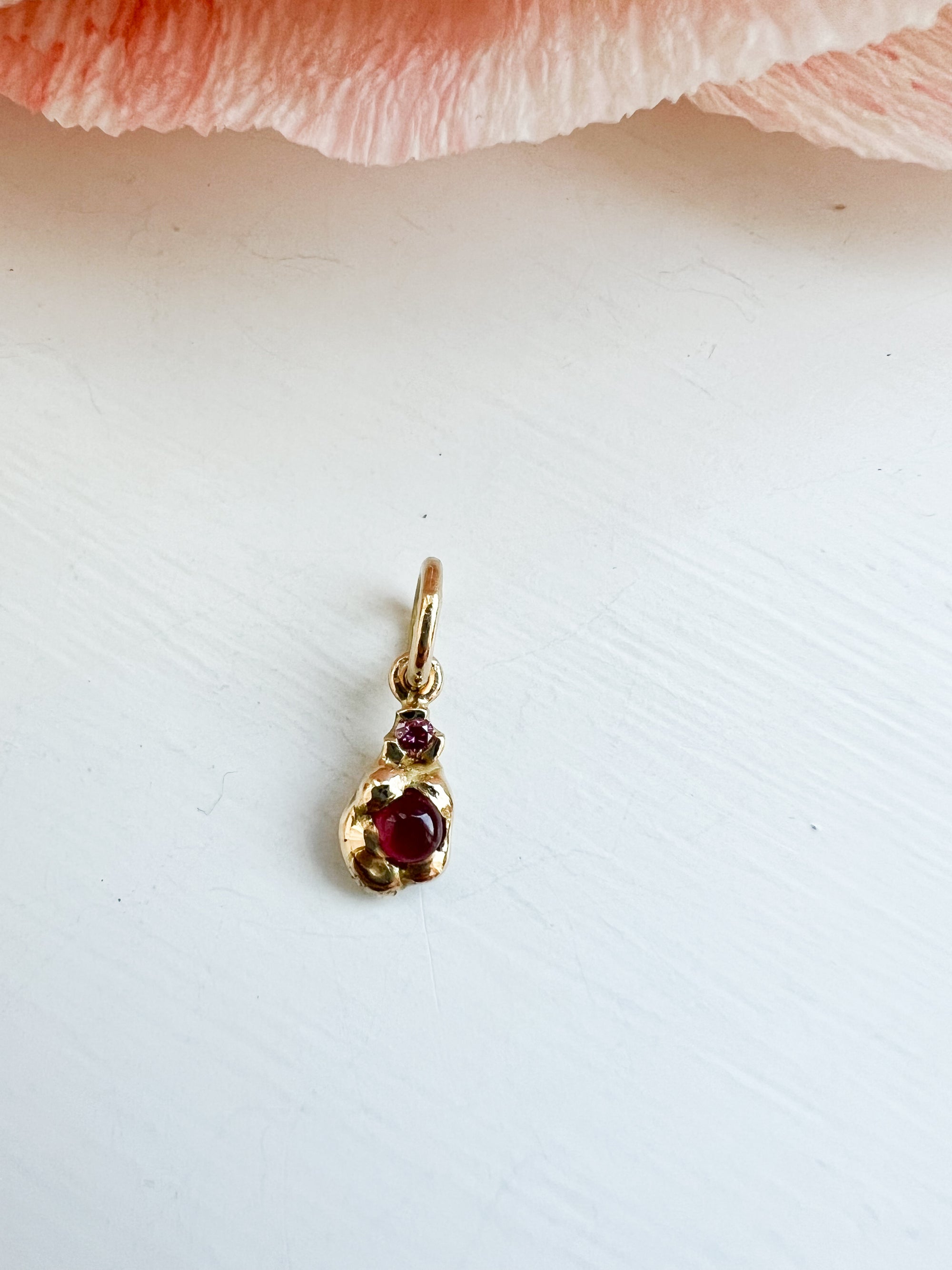 Candle, rubin & safir