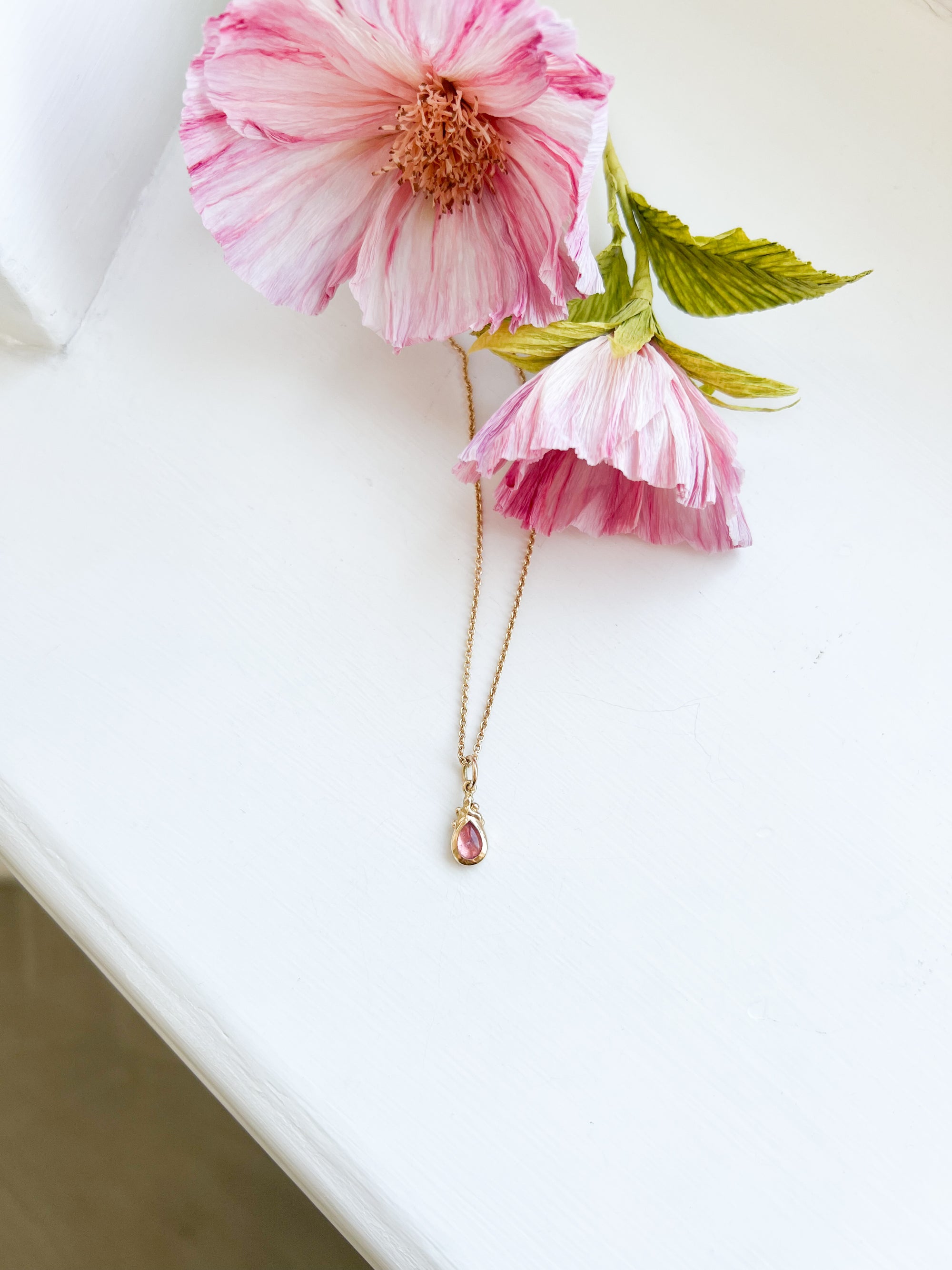 Candle, Lyserød tourmaline